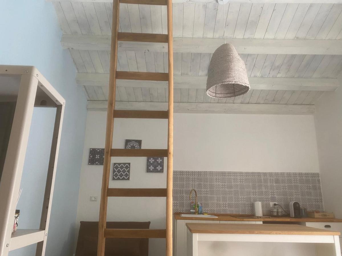 La Naca Piede A Terra Apartment Noto Luaran gambar